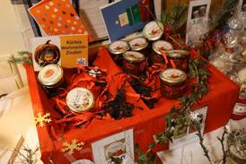 Adventsmarkt 2025 – Gläser mit Leckereien Adventsmarkt 2025 – Gläser mit Leckereien