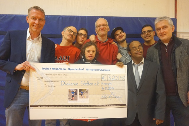 MdL Jochen Haußmann sammelt laufend Spenden für Judokas der Diakonie Stetten MdL Jochen Haußmann sammelt laufend Spenden für Judokas der Diakonie Stetten