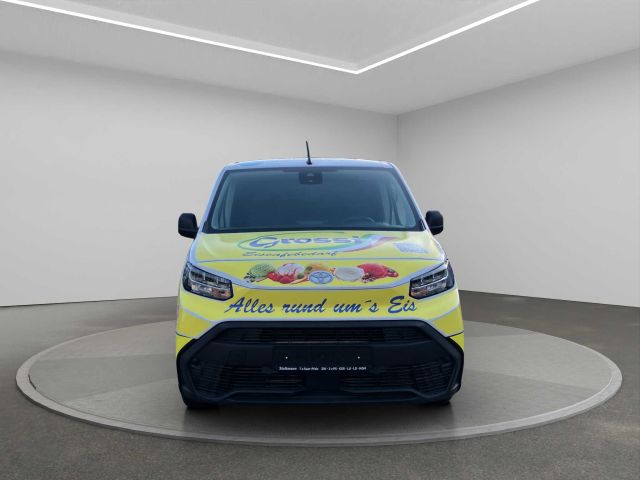 Der neue Toyota Proace Transporter – Ansicht von vorne. 