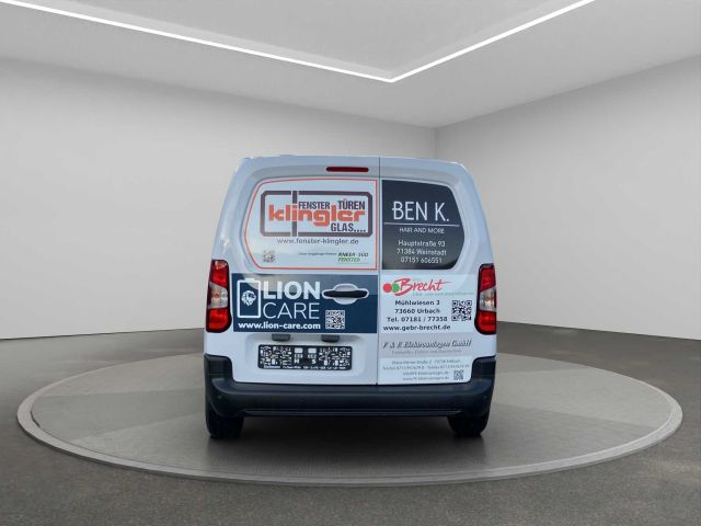 Der neue Toyota Proace Transporter – Ansicht von hinten. 