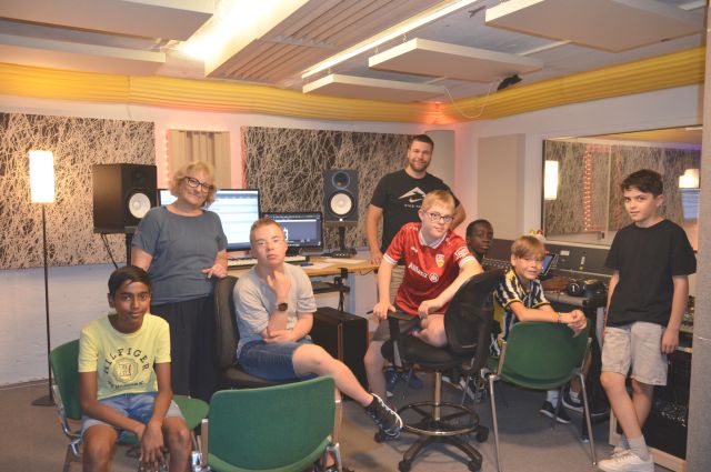 Jugendliche beim Workshop Landesfilmdienst Baden-Württemberg Jugendliche beim Workshop Landesfilmdienst Baden-Württemberg